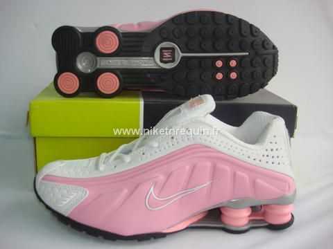 Nike Shox R4 Baskets Courir Rose Blanc
